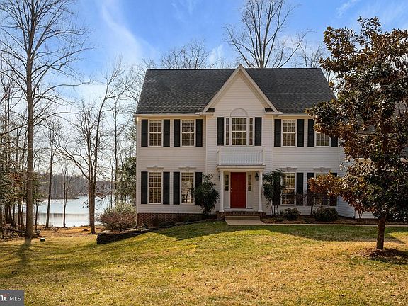 4th image of 10606 Gannett Ln