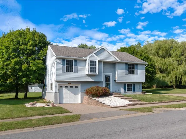 5742 Lake Hill Dr, Romulus, NY 14541