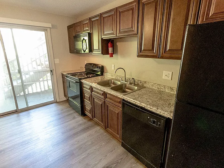 801 N Ann St #7 — Photo 8