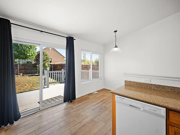 1355 Lords Hill Dr — Photo 12
