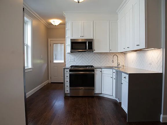 2nd image of 536 Bamford Ave