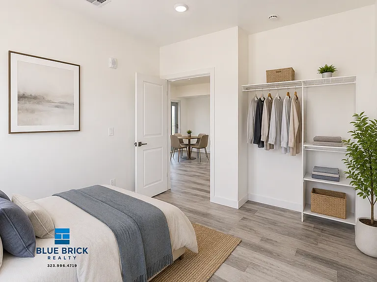 4324 S Vermont Ave #501 — Photo 9