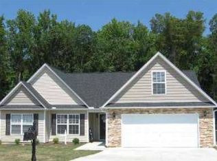 621 Fountainbrook Ln, Fountain Inn, SC 29644
