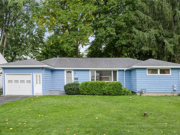 110 Gordon Ave, Mattydale, NY 13211