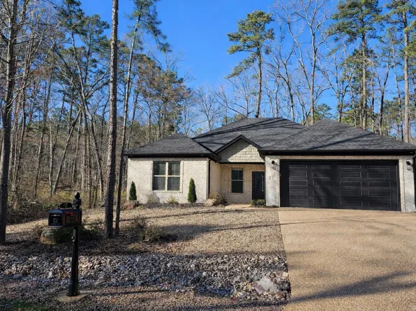 12 Sacedon Ln, Hot Springs Village, AR 71909
