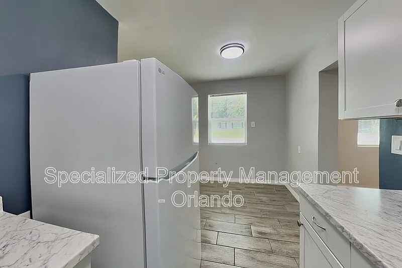2 bed, 2.0 bath, 796 sqft, $1,499 — Photo 4