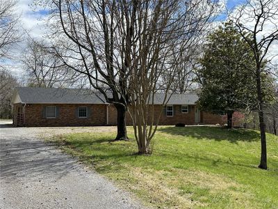 2129 Ridge Rd, Jackson, MO, 63755