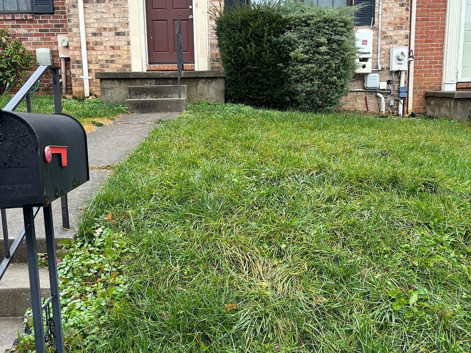 1st image of 37 Clinton Hill Ct