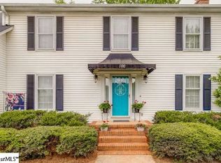 100 Devenridge Ct, Greer, SC 29650