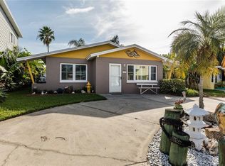 705 182nd Ave E, Redington Shores, FL 33708