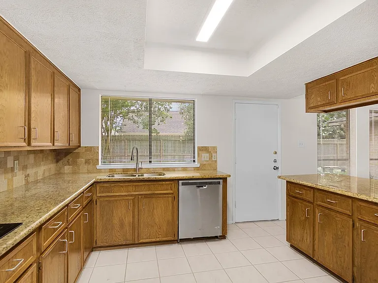 11426 Sageperry Dr — Photo 11