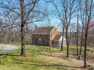 16562 Old Waterford Rd, Paeonian Springs, VA 20129