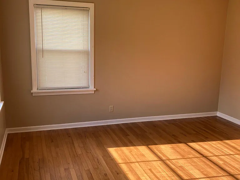 1605 Richmond Rd — Photo 38