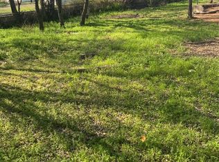 428 E Pine St, Jacksboro, TX 76458
