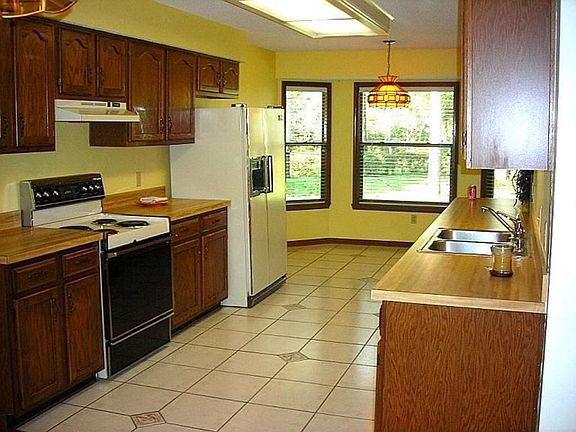 4th image of 1569 Fruit Cove Woods Dr
