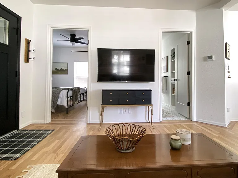 1221 E Boulder St — Photo 4