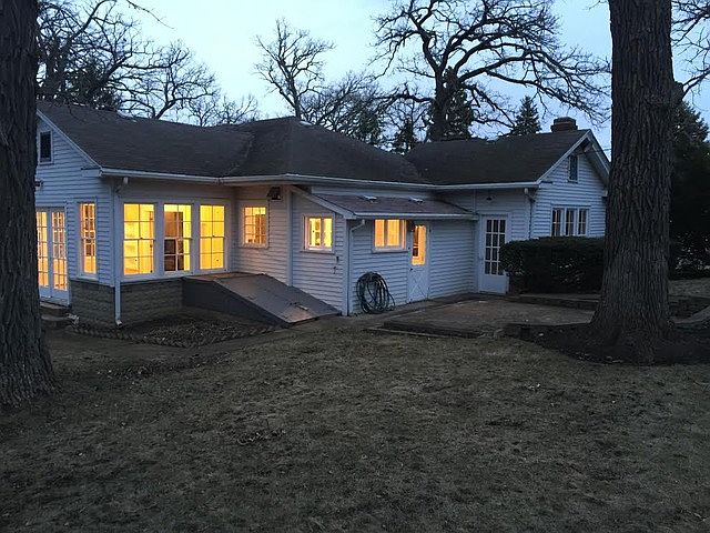 2nd image of 311 Getchell Ave