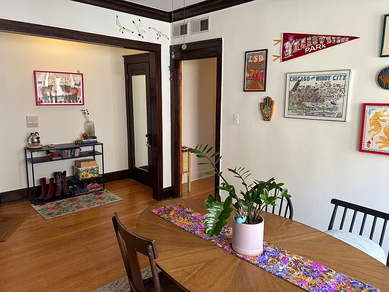 1739 W Catalpa Ave #3W — Photo 9