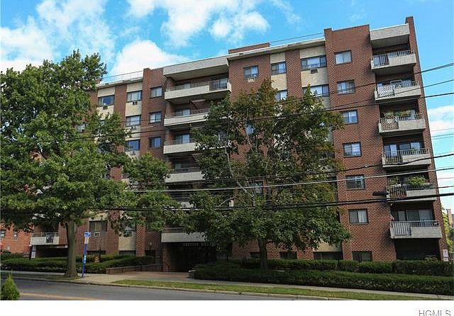 1st image of 395 Westchester Ave APT 1F