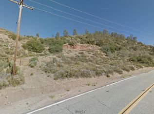 3 Points Rd, Lake Hughes, CA 93532