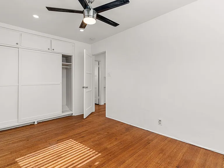 126-132 Bonito Ave — Photo 24