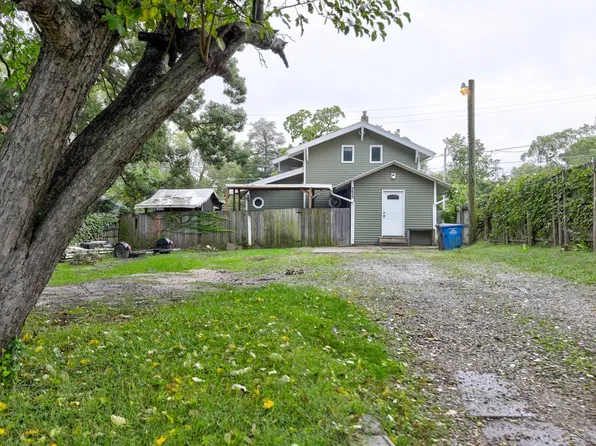 1610 E 8th St, Des Moines, IA 50316