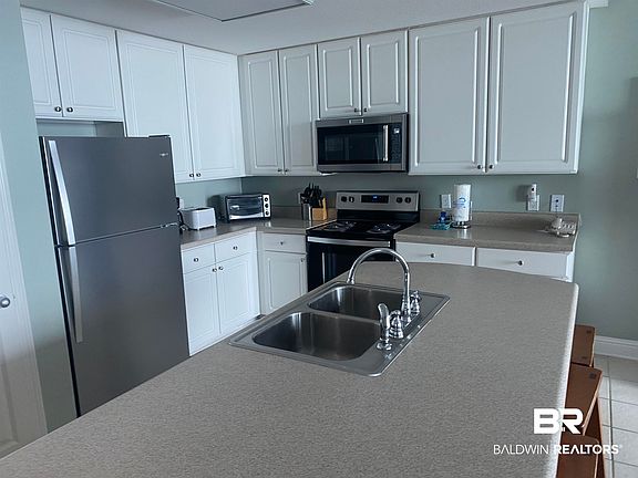 5th image of 455 E Beach Blvd APT 715