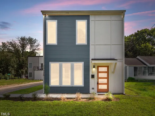 2002 Riddle Rd #A, Durham, NC 27713