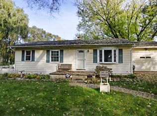 325 King St, Highland, MI 48357