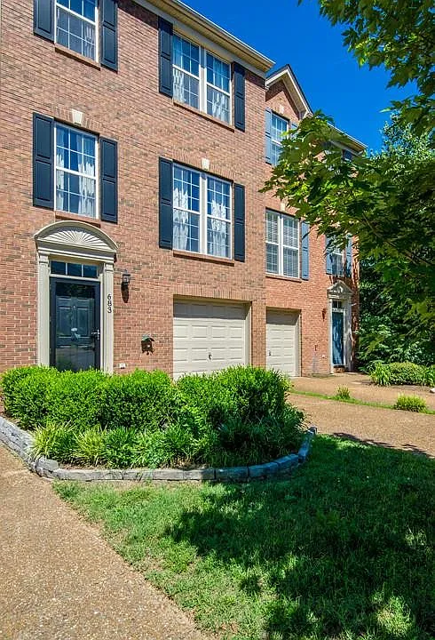 683 Huffine Manor Cir