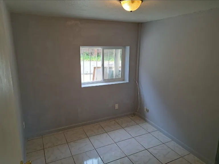 Amador St — Photo 14