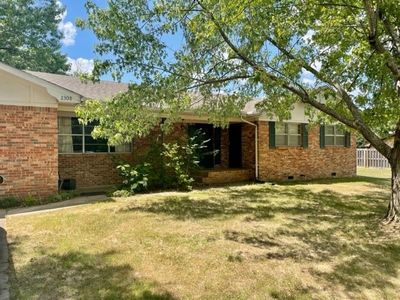 2308 S Elm St, Siloam Springs, AR, 72761