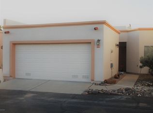 649 W Via Rosaldo, Green Valley, AZ 85614