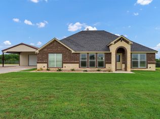 860 County Road 2425, Decatur, TX 76234
