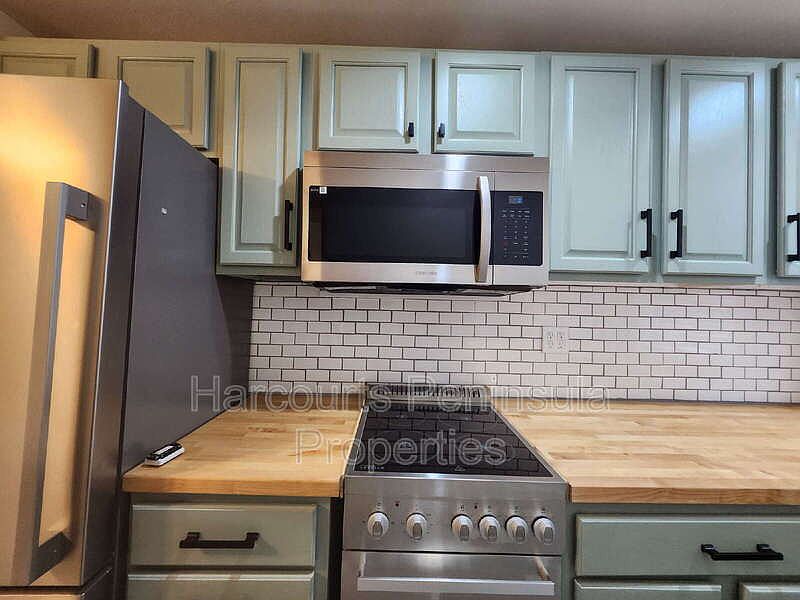 1st image of 2305 6th St APT D