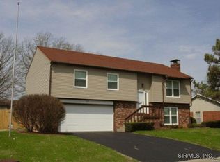 37 Blanc Lee Dr, Belleville, IL