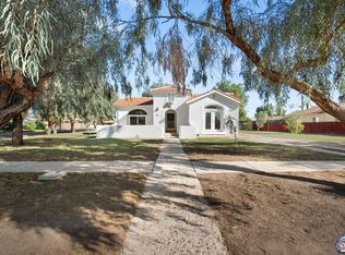 492 Sandalwood Dr, El Centro, CA 92243