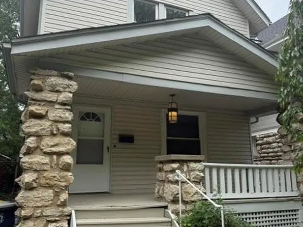 4215 Kenwood Ave, Kansas City, MO 64110