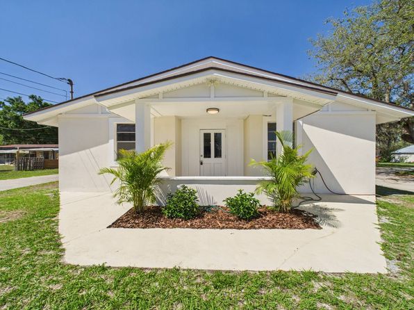 1600 W Derby Ave, Auburndale, FL 33823