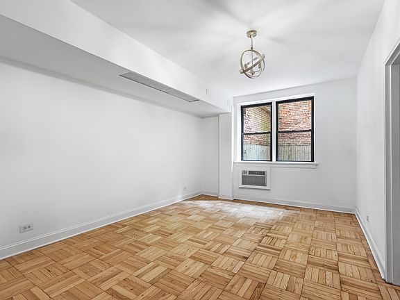 4th image of 439 E 88th St #A