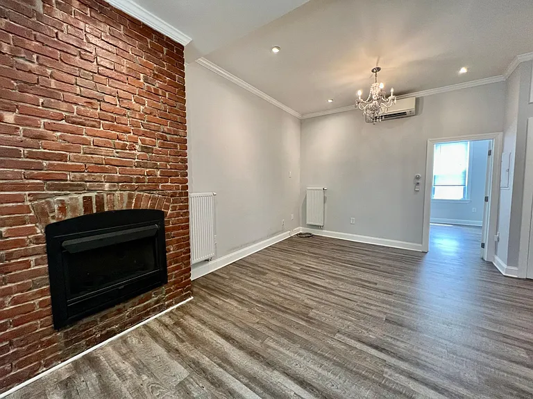 2113 West St — Photo 9