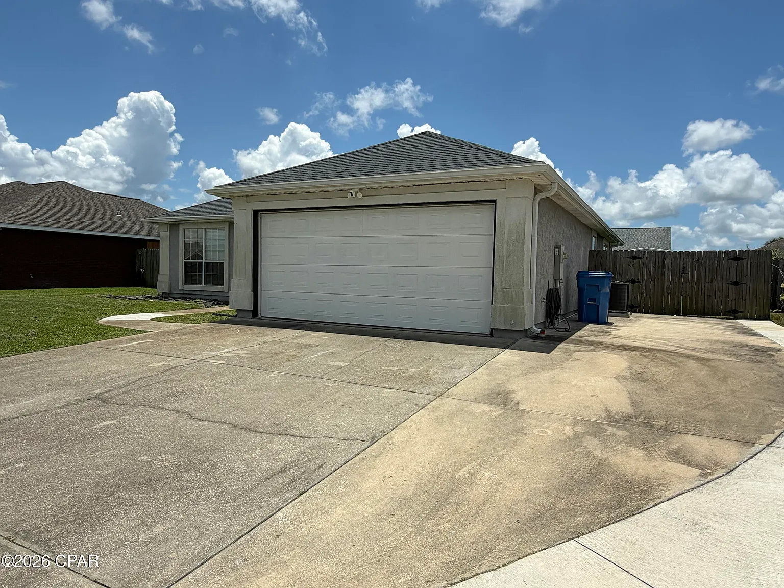 3 bed, 1410 sqft, $2,000 — Photo 3