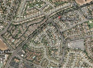 384 N Nueve Ct, Camarillo, CA 93012