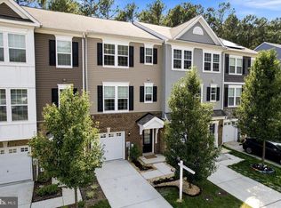 23383 Thuja Ln, California, MD 20619