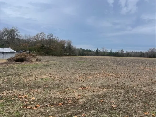Mount Olive Church Rd, Lumberton, NC 28360