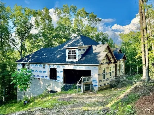 71 Deer Run, Sumerco, WV 25567