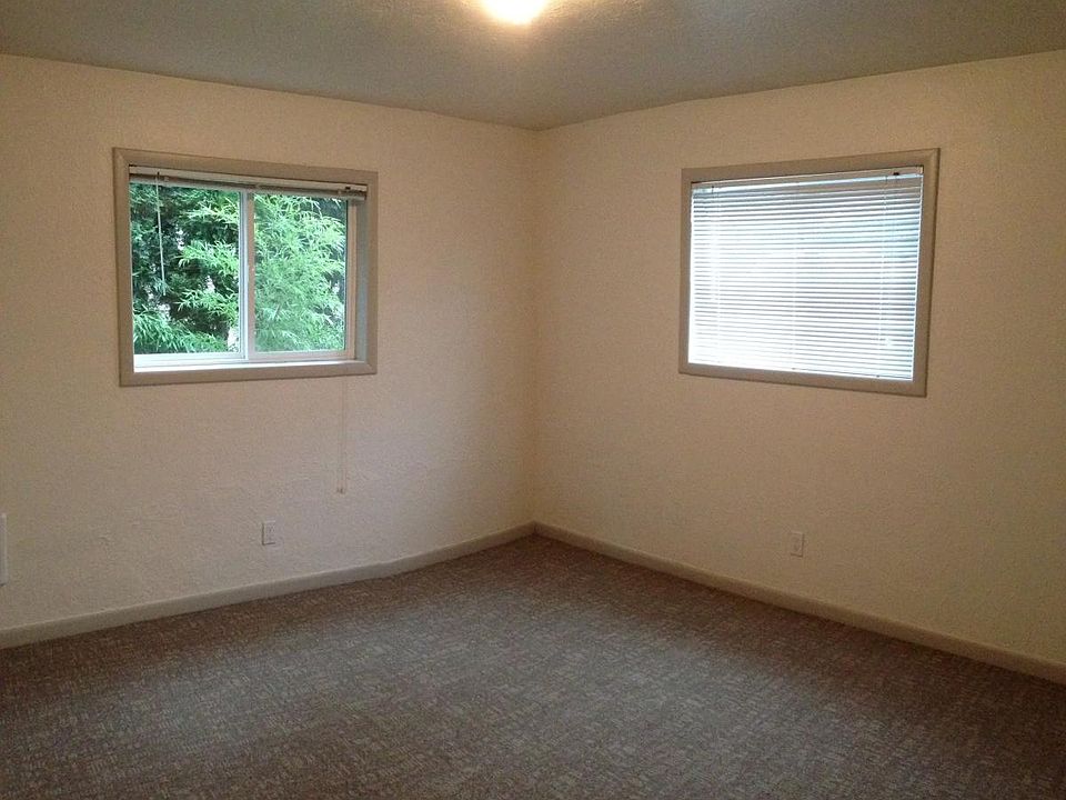 front bedroom #1