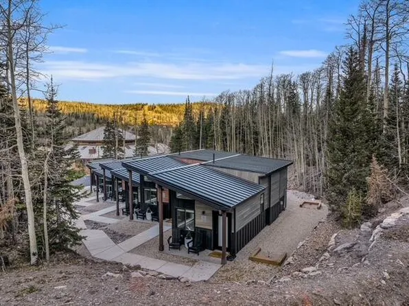 151 E Steam Engine Dr #3, Brian Head, UT 84719