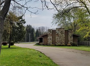927 N Portage Path, Akron, OH