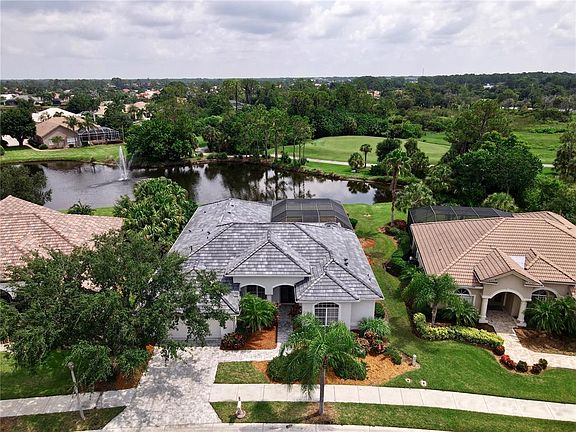 3rd image of 5246 Pine Shadow Ln